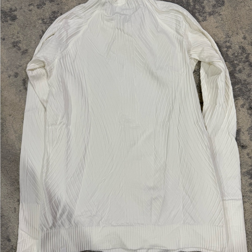 Lululemon Rest Less Pullover - Picture 5 of 5
